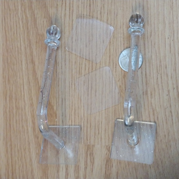 Set of 2, 5",Plastic scrunchie holder w/sticker . - Picture 2 of 2